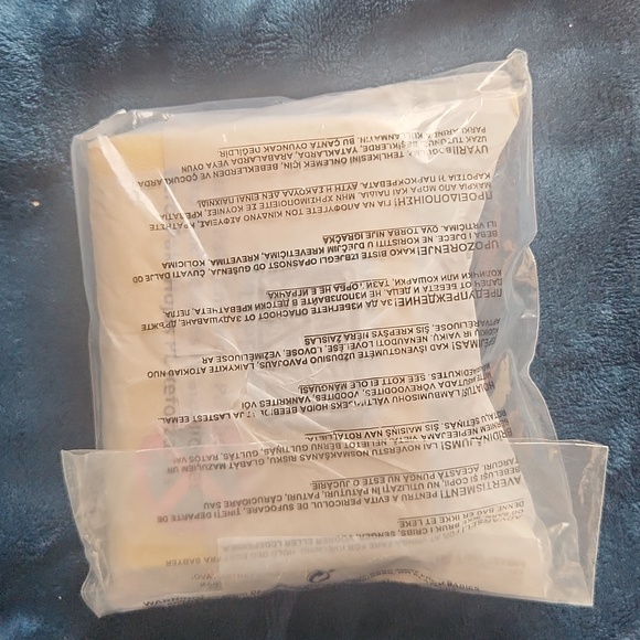 Wolverine loungefly - Picture 3 of 9